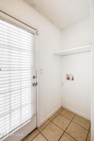 5982 Valle Del Sol Drive, El Paso, TX 79924