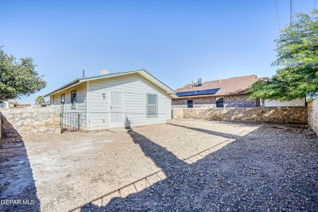 5982 Valle Del Sol Drive, El Paso, TX 79924