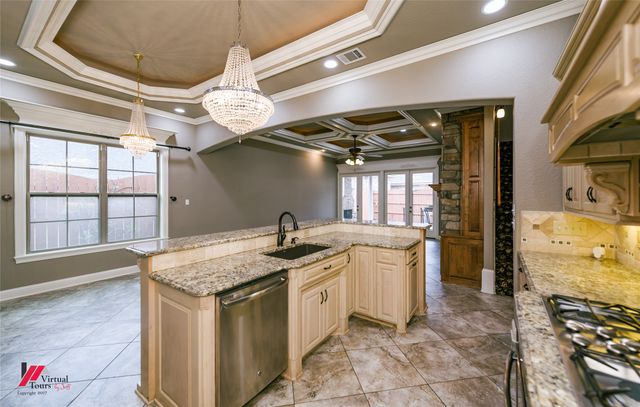 27 Chez Moi Drive, Bossier City, LA 71111