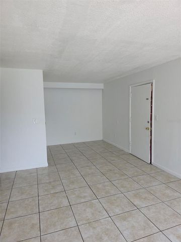 921 W OAK RIDGE ROAD C, Orlando, FL 32809