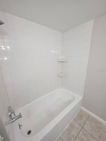 921 W OAK RIDGE ROAD C, Orlando, FL 32809