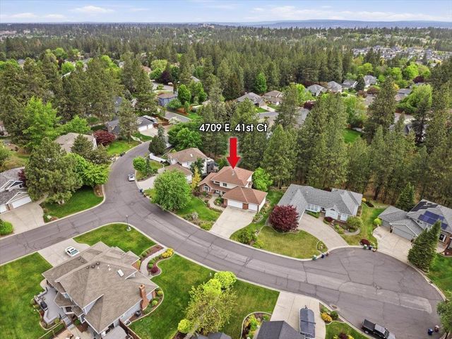 4709 E 41st Ct, Spokane, WA 99223