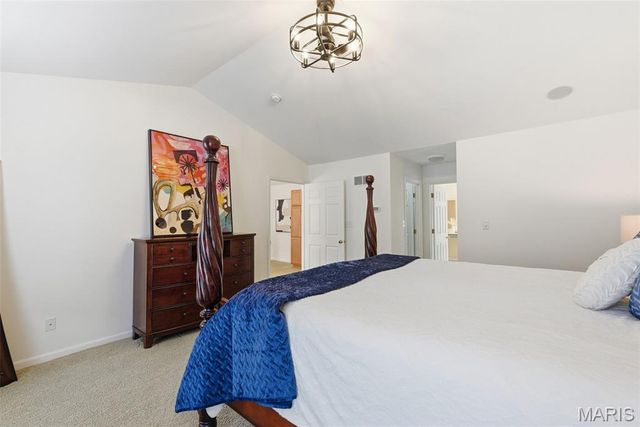 908 Green Arbor Drive, Fenton, MO 63026