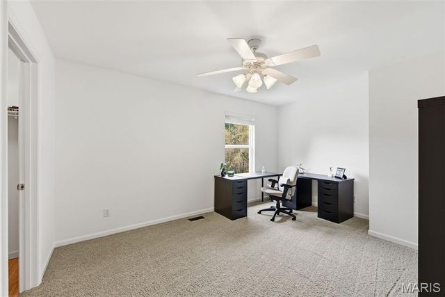 908 Green Arbor Drive, Fenton, MO 63026