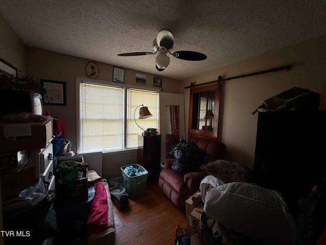 709 Oakdale Road, Kingsport, TN 37664