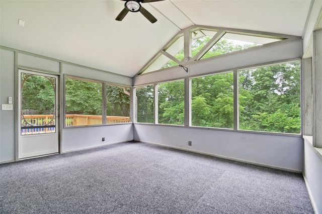 48 Huskins Circle, Bella Vista, AR 72715