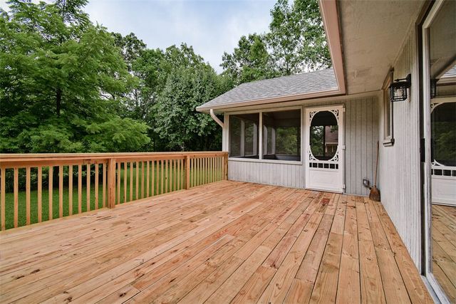 48 Huskins Circle, Bella Vista, AR 72715