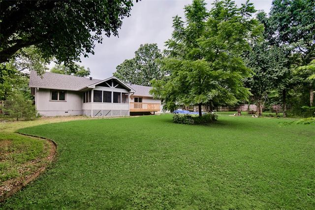 48 Huskins Circle, Bella Vista, AR 72715
