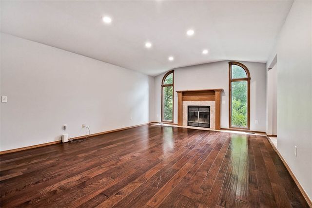 48 Huskins Circle, Bella Vista, AR 72715