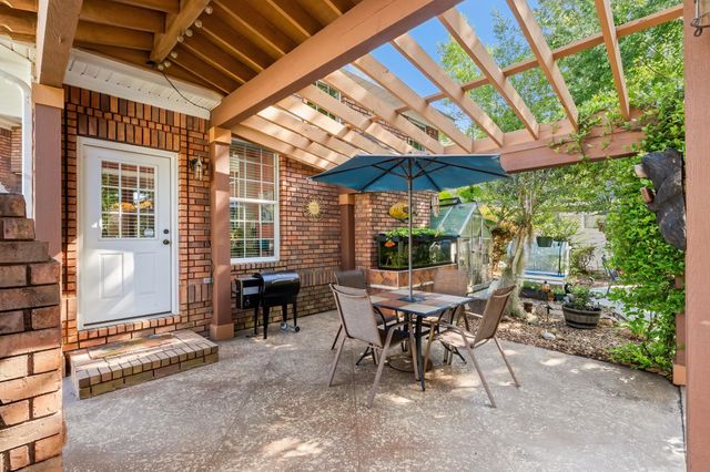 9734 Anchor Dr., Longs, SC 29568