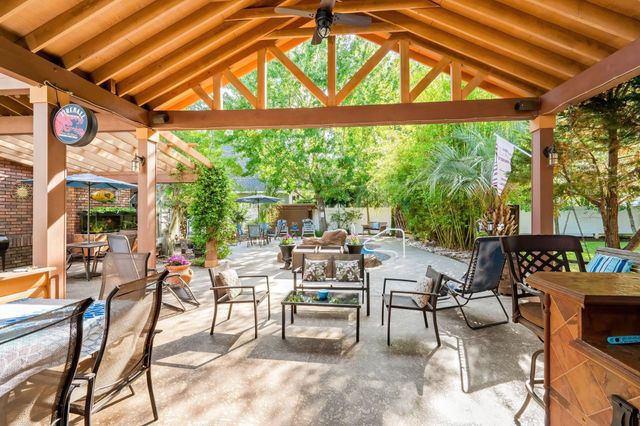 9734 Anchor Dr., Longs, SC 29568