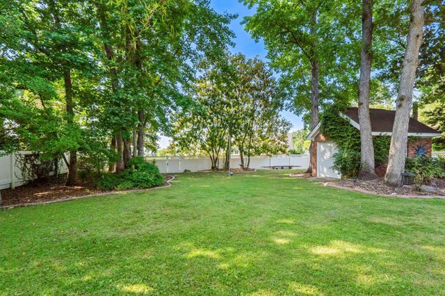9734 Anchor Dr., Longs, SC 29568