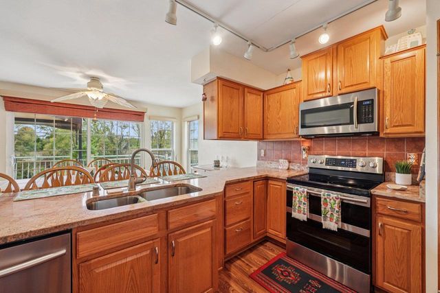 8216 Anna Avenue, Waterford, WI 53185