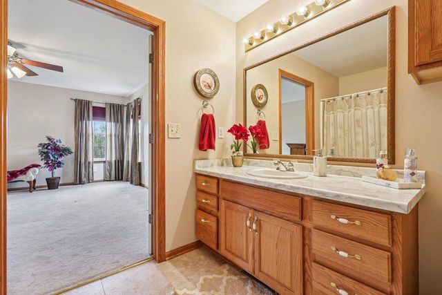 8216 Anna Avenue, Waterford, WI 53185