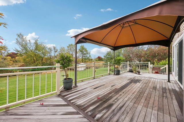 8216 Anna Avenue, Waterford, WI 53185