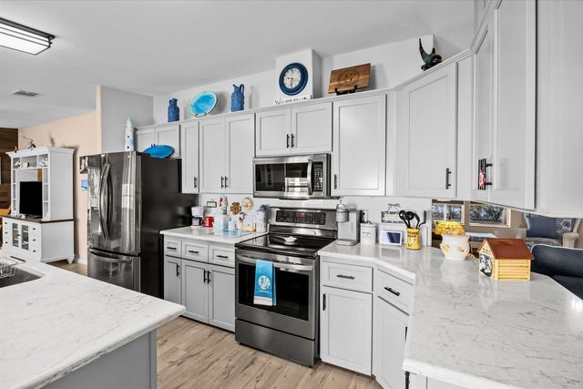 2872 Eagle's Nest Way, Port St. Lucie, Port St Lucie, FL 34952