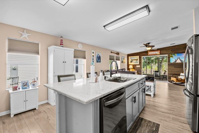 2872 Eagle's Nest Way, Port St. Lucie, Port St Lucie, FL 34952