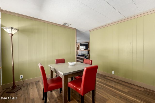 8256 E DUTCHMAN Drive, Mesa, AZ 85208
