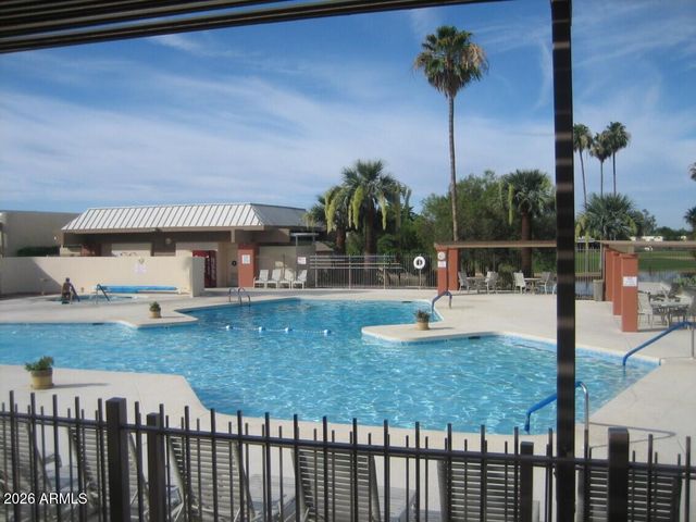 8256 E DUTCHMAN Drive, Mesa, AZ 85208