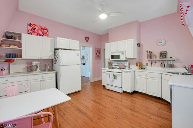 118 Linden Ave Unit 3 3, Bloomfield Twp., NJ 07003