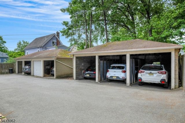 118 Linden Ave Unit 3 3, Bloomfield Twp., NJ 07003