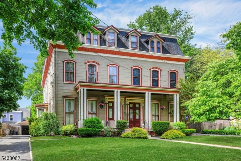 118 Linden Ave Unit 3 3, Bloomfield Twp., NJ 07003