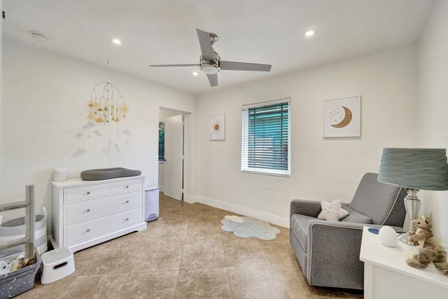 929 SW 18th Court, Fort Lauderdale, FL 33315