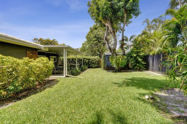 929 SW 18th Court, Fort Lauderdale, FL 33315