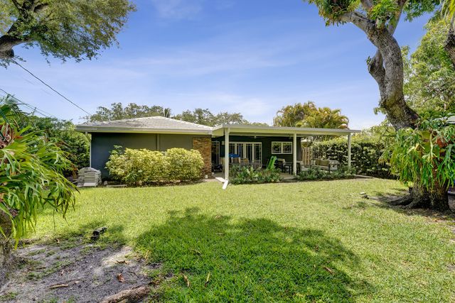 929 SW 18th Court, Fort Lauderdale, FL 33315