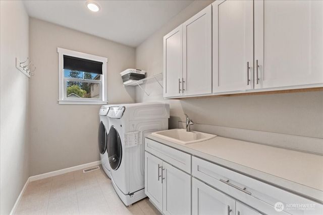 2207 Village Street NE, Olympia, WA 98506