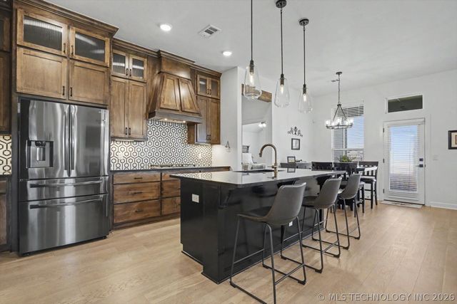 16150 S 89th East Avenue, Bixby, OK 74008