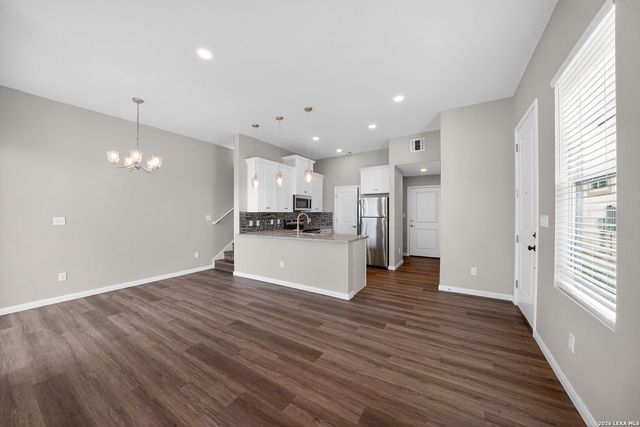 127 Avenue Ventana, San Antonio, TX 78256