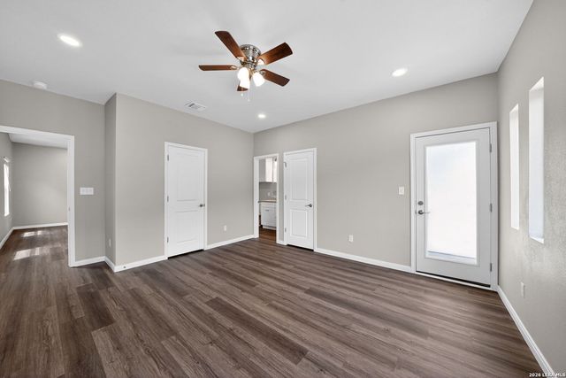 127 Avenue Ventana, San Antonio, TX 78256