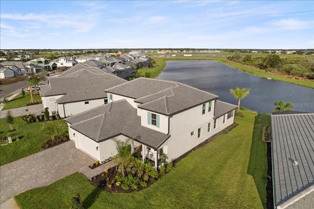 17703 SAVORY MIST CIRCLE, Lakewood Ranch, FL 34211