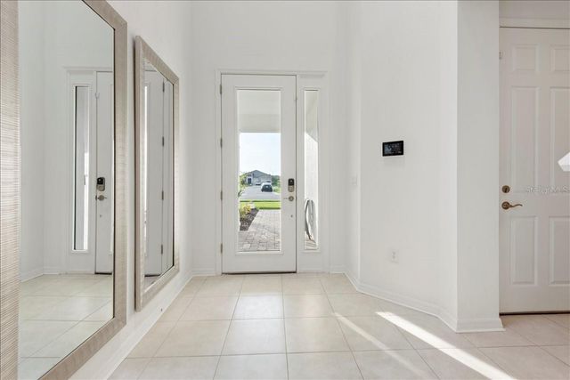 17703 SAVORY MIST CIRCLE, Lakewood Ranch, FL 34211