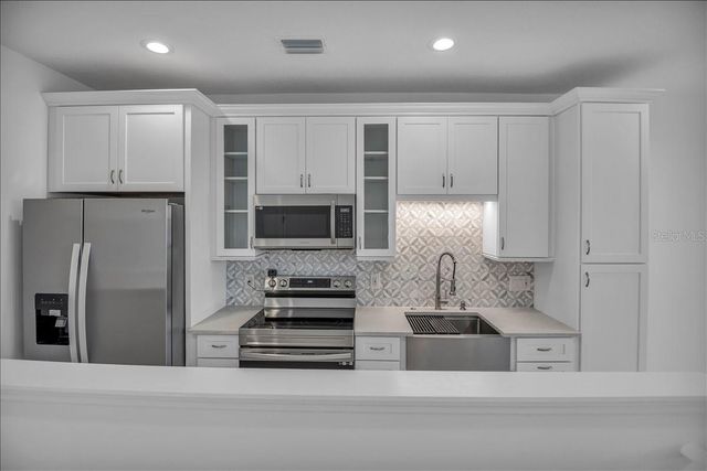 17703 SAVORY MIST CIRCLE, Lakewood Ranch, FL 34211