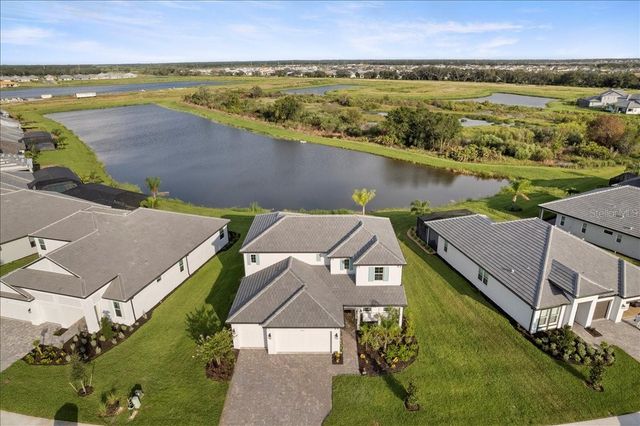 17703 SAVORY MIST CIRCLE, Lakewood Ranch, FL 34211