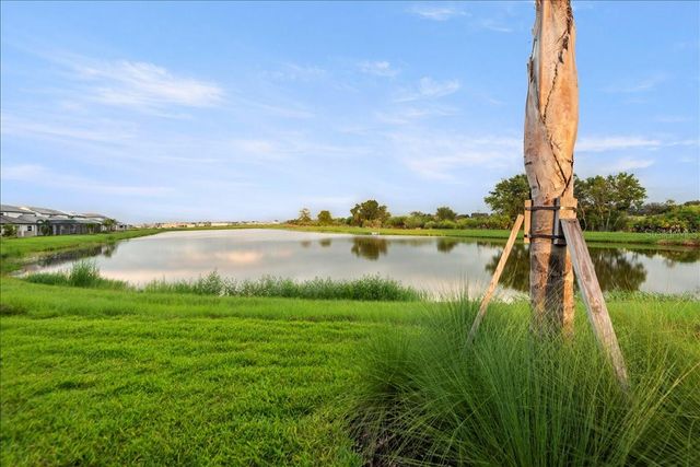17703 SAVORY MIST CIRCLE, Lakewood Ranch, FL 34211