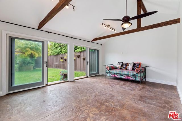 829 S Mullen Avenue, Los Angeles, CA 90005