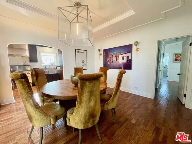 829 S Mullen Avenue, Los Angeles, CA 90005