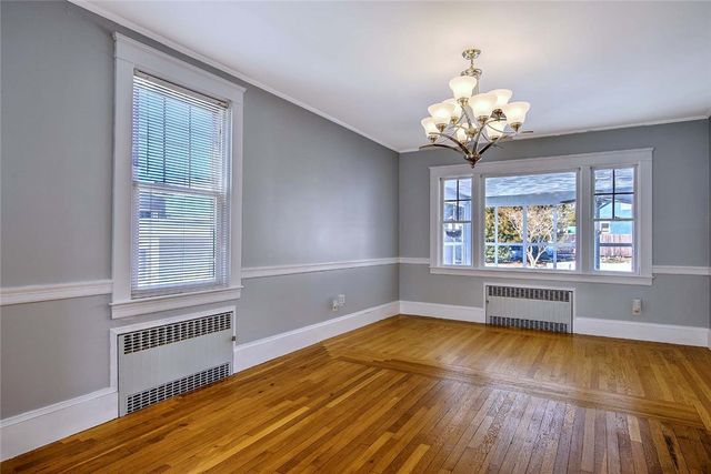 42 Mountain Avenue, East Providence, RI 02915