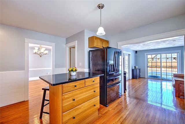 42 Mountain Avenue, East Providence, RI 02915