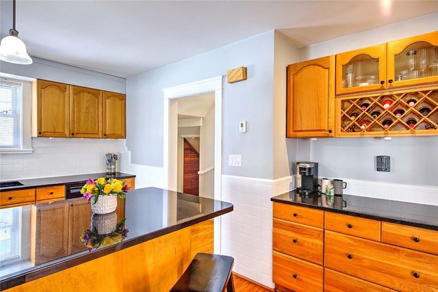 42 Mountain Avenue, East Providence, RI 02915