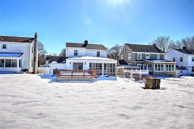 42 Mountain Avenue, East Providence, RI 02915