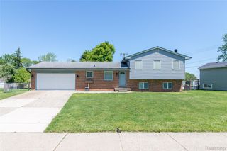 32704 Ann Arbor Trail, Westland, MI 48185