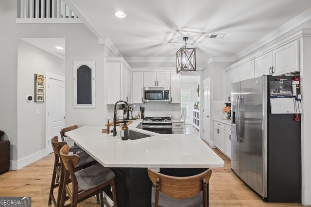 59 Lake Haven Drive, Cartersville, GA 30120