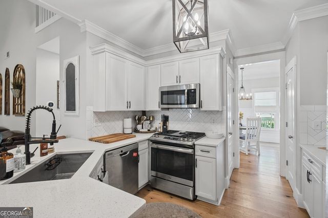 59 Lake Haven Drive, Cartersville, GA 30120
