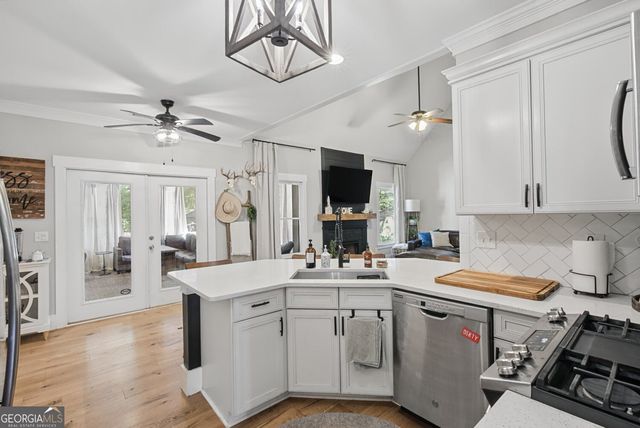59 Lake Haven Drive, Cartersville, GA 30120
