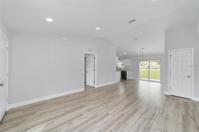 15499 SW 27TH LANE, Ocala, FL 34481
