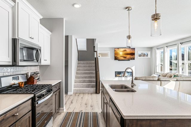 2087 Brookview Street, Shakopee, MN 55379